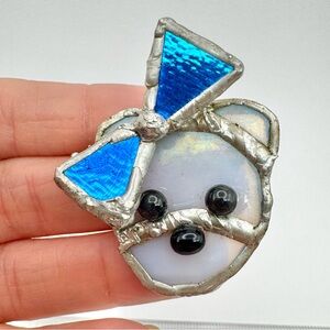 🟢 5/$20 Stained Glass Art Bear Brooch Pin Iridescent Blue Bow Polar White Winter